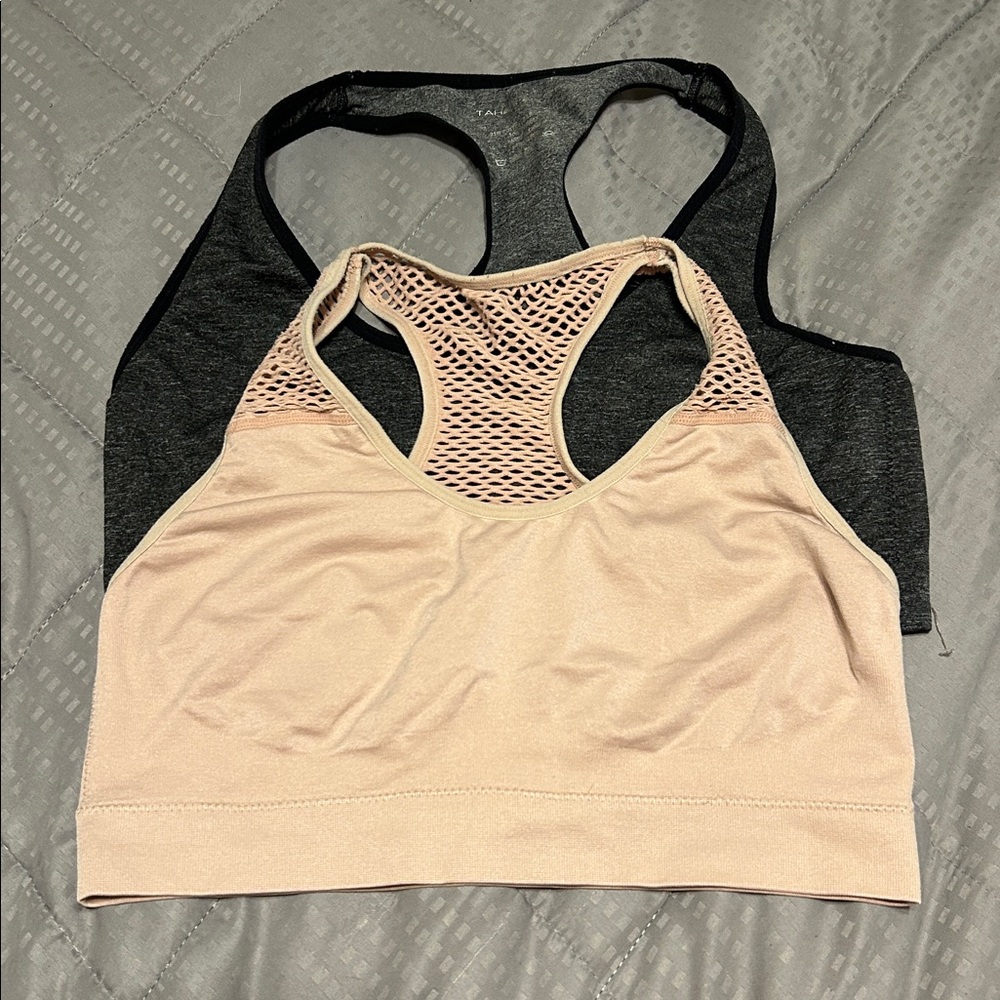 Set of Two Sports Bras - Black and pink